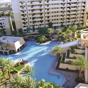 Cancun Vegas Station touristique