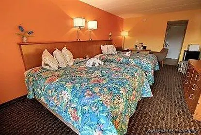 Seashire Inn & Suites Virginia Beach 2*,