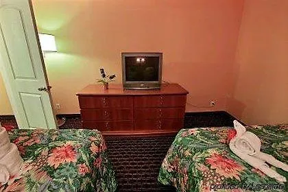 Seashire Inn & Suites Virginia Beach